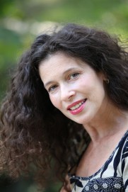 Author Ivy Keating headshot